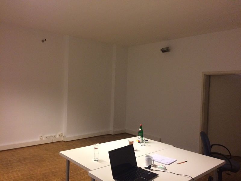 ROOM: 25m², Berlin Mitte, Rosenthaler Platz, WiFi, Cleaning Service