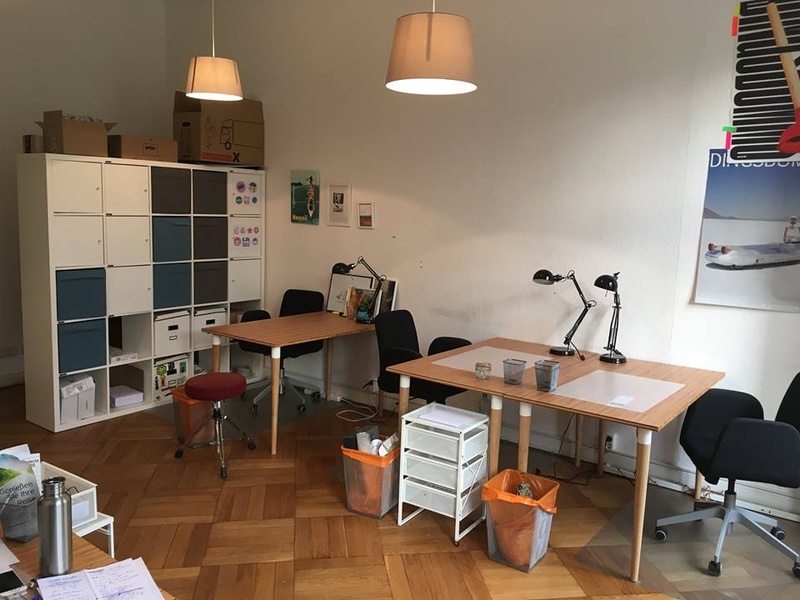 3 Arbeitsplätze im Gemeinschaftsbüro im Herzen von Kreuzberg