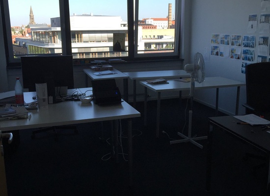 Office Space in Schönhauser Allee available