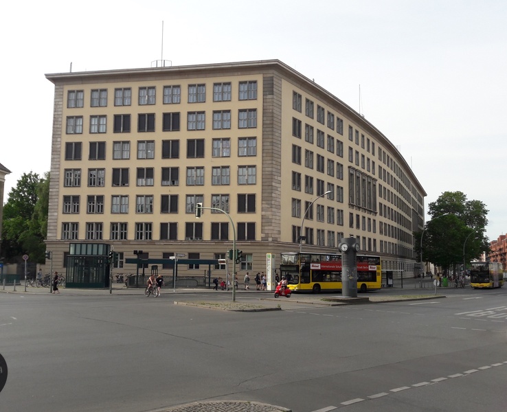 360 qm frisch sanierte Bürofläche in Berlin-Schöneberg - ab sofort bezugsbereit