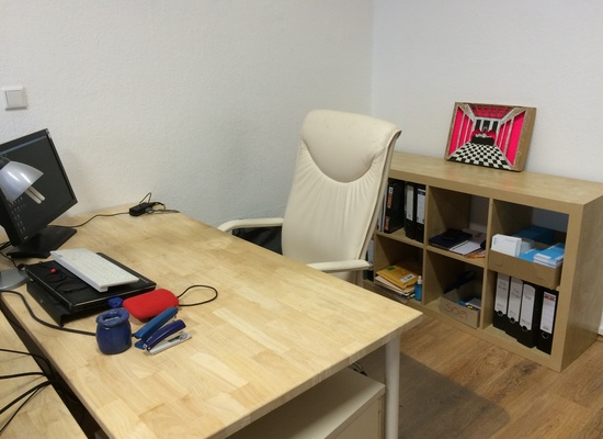 1 work space + conf. room in Office Share available May 1st