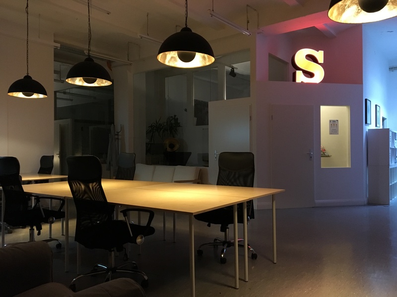 TeamOffice for 4-6 by skalitzer33 rent-a-desk