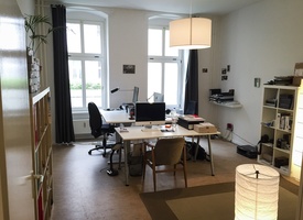 2 Desks in Prenzlauer Berg Office