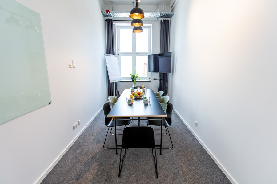 **Furnished Office with meeting rooms, kitchens and common areas**