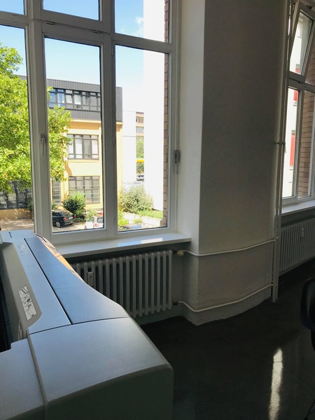 Desks available in bright and super beautiful Loft Office space in Kreuzberg (2 min from Moritzplatz)